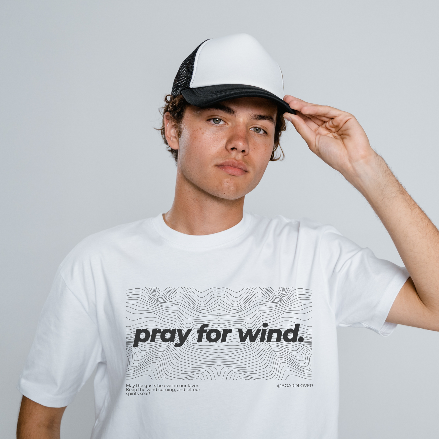 pray for wind T-Shirt – unisex